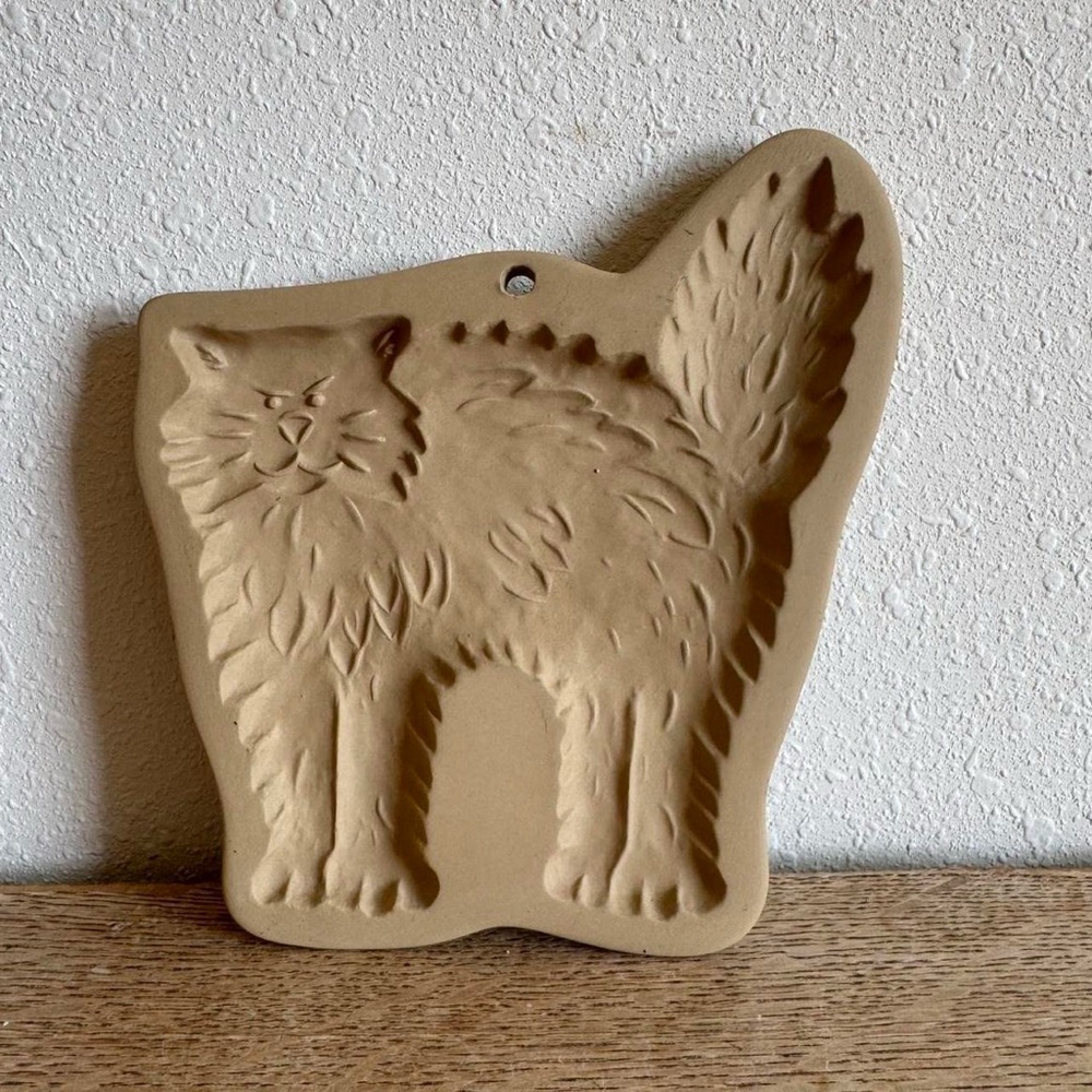 Vintage Hill Design Cat Cookie Mold, Unique Wall Hanging